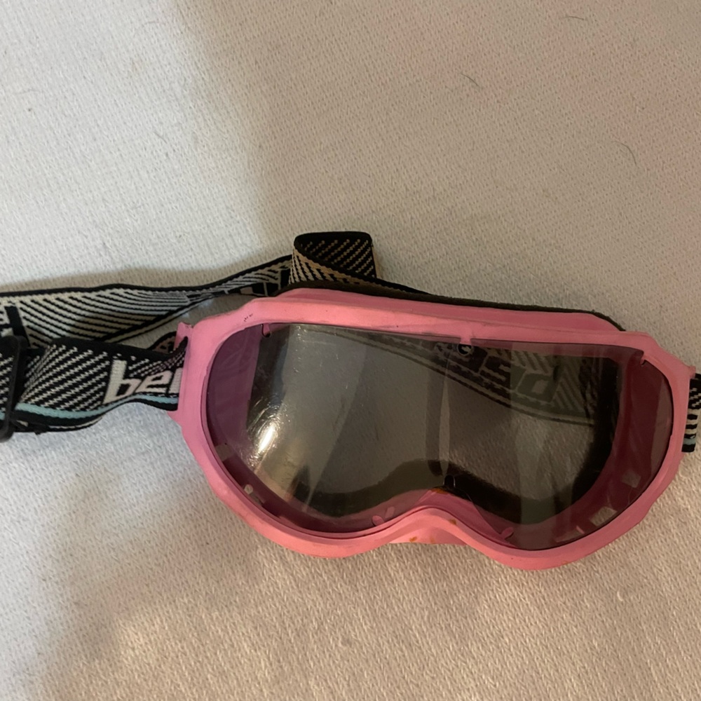 Girls ski/snowboard goggles